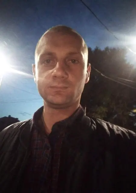 Денис из Львова, мне 31, познакомлюсь без обязательств