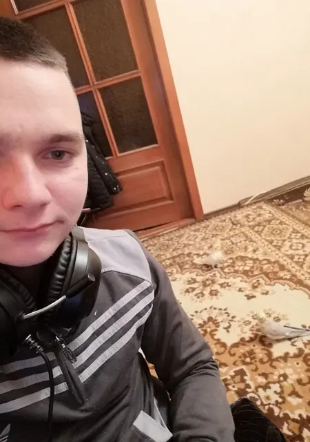 Я Саша, 28, из Кременчуга, ищу знакомства на одну ночь