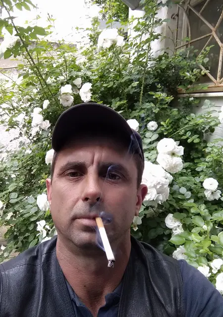 Roma из Полтавы, мне 38, познакомлюсь на одну ночь