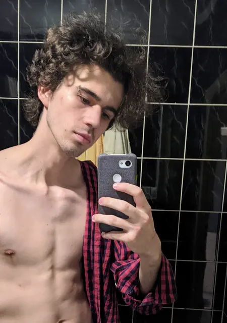 Андрей из Ивано-Франковска, ищу на сайте знакомства на одну ночь