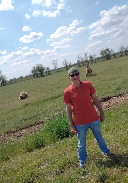 Я Владимир, 61, знакомлюсь для дружбы в Донецке