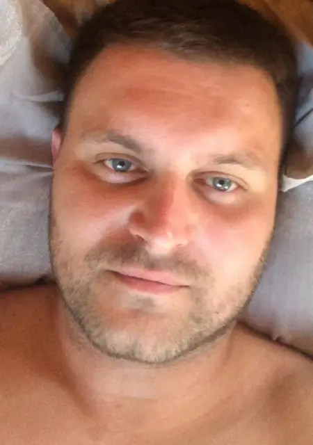 Вадим из Нежина, мне 33, познакомлюсь для открытые отношения