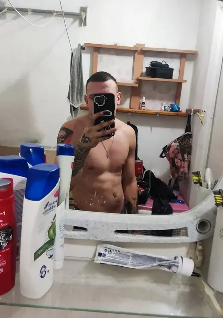 Саша из Черкасс, ищу на сайте знакомства на одну ночь