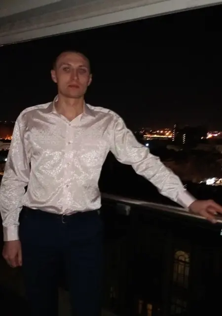 Я Олександр, 29, из Одессы, ищу знакомства без обязательств