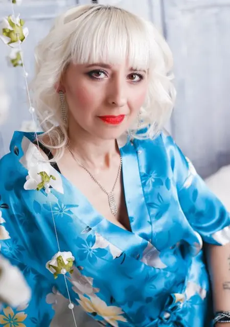 Я Любовь, 42, из Черкасс, ищу знакомство для приятного времяпровождения