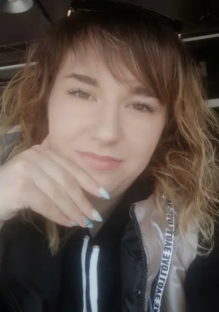 Я Катя, 25, знакомлюсь для постоянных отношений в Кривом Роге