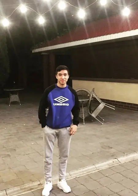 Я Азамат, 26, из Актау, ищу знакомства без обязательств
