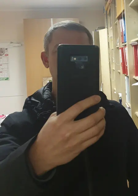 Я Влад, 42, из Ужгорода, ищу знакомства на одну ночь