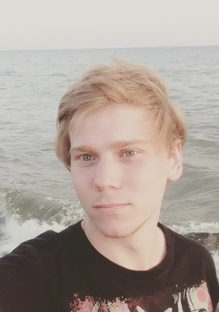 Я Илья, 28, из Белой Церкви, ищу знакомства без обязательств