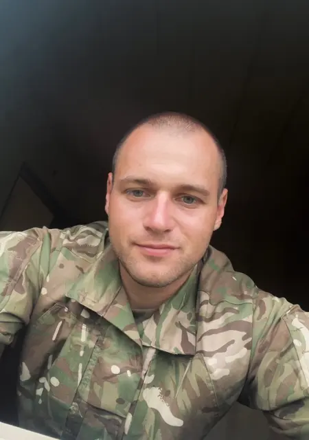 Я Денис, 27 років, знайомлюсь без зобов'язань у Павлоград