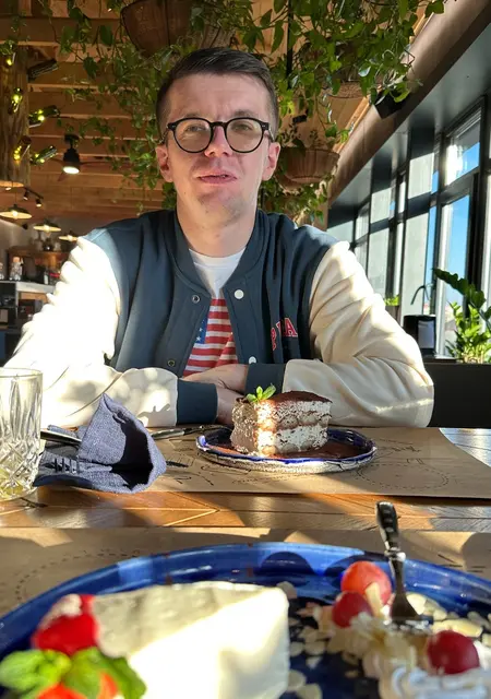 Я Віталій, 27, из Львова, ищу знакомства без обязательств