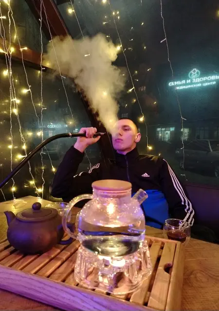 Денис из Гомеля, ищу на сайте знакомства на одну ночь