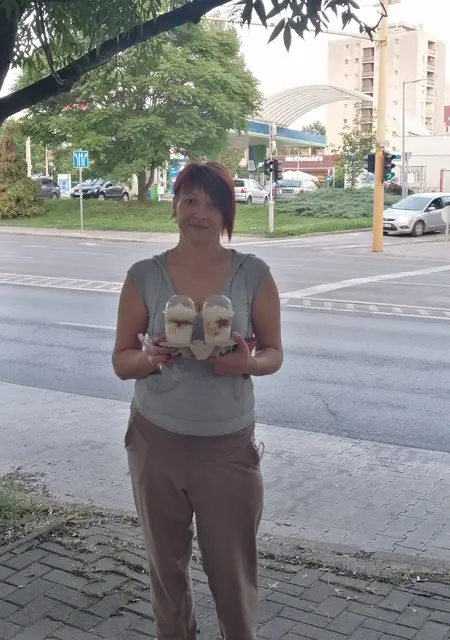 Uliya из Запорожья, мне 49, познакомлюсь для приятного времяпровождения