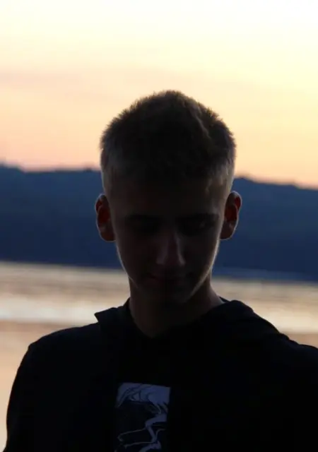 Я Дмитро, 23, из Тернополя, ищу знакомство для совместных путешествий