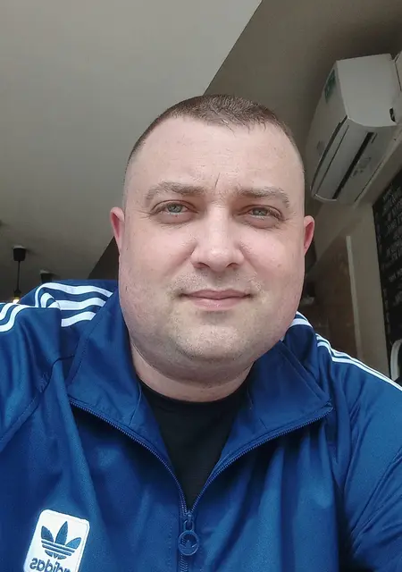 Я Дима, 45, из Донецка, ищу знакомство для дружбы