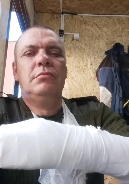 Николай из Донецка, мне 50, познакомлюсь на одну ночь