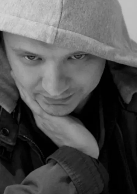 Дима з Маріуполя, мені 40 років, познайомлюсь для спілкування