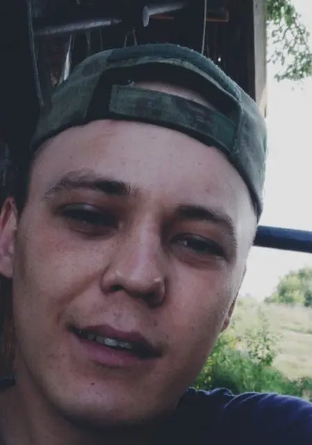 Я Дмитрий, 45, знакомлюсь на одну ночь в Бердянске