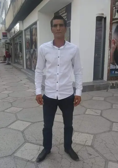 Octavian из Бухареста, мне 44, познакомлюсь