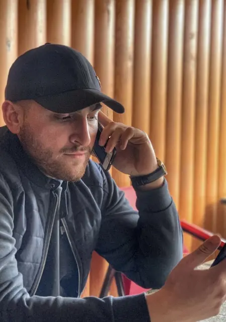 Я Руслан, 27, из Полтавы, ищу знакомства на одну ночь