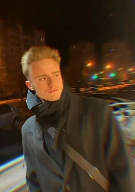 Антон из Минска, ищу на сайте знакомства без обязательств