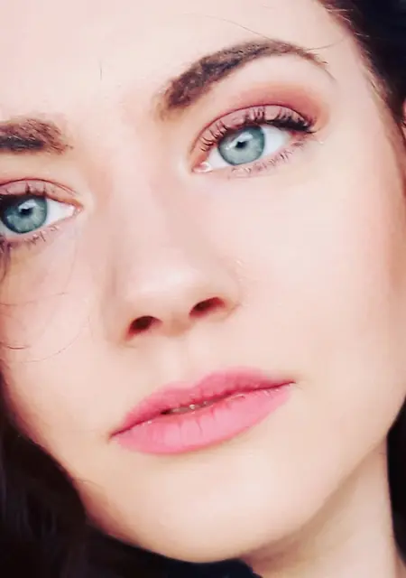 Ася из Одессы, ищу на сайте постоянные отношения