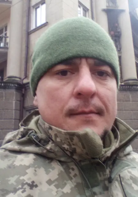 Я Александр, 33 років, знайомлюсь без зобов'язань у Каховке