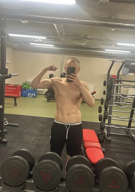 Я Maks, 27, знакомлюсь для общения в Таллине