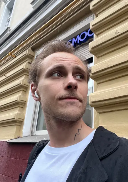 Я Vadim, 27, из Борисова, ищу знакомства без обязательств