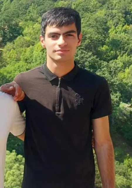 Hhh из Еревана, ищу на сайте знакомства на одну ночь