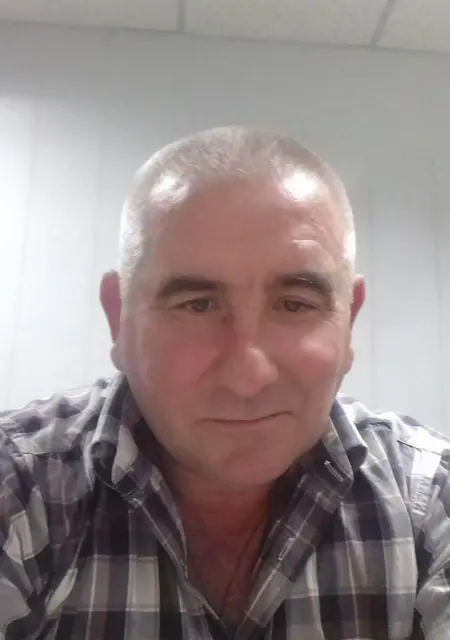 Анатолий из Киева, мне 59, познакомлюсь для постоянных отношений