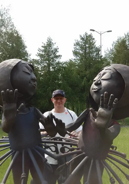 Я Валера, 43, знакомлюсь на одну ночь в Ровно