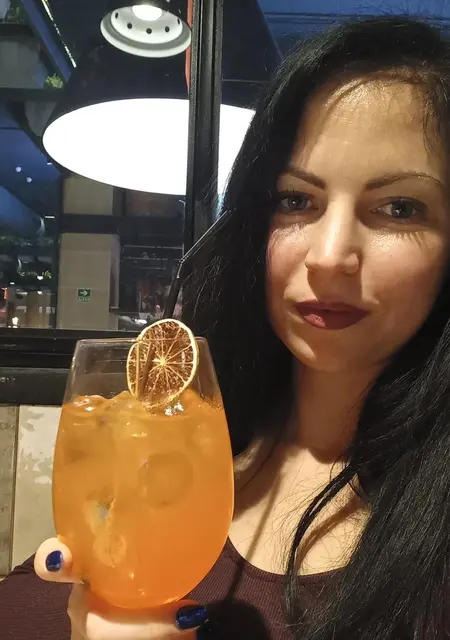 Я Маргарита, 31, знакомлюсь для дружбы в Одессе