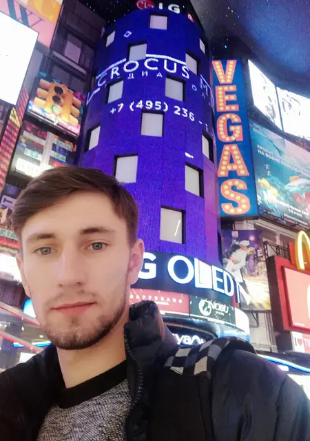 Я Александр Андрееви, 30, из Новопскова, ищу знакомства без обязательств