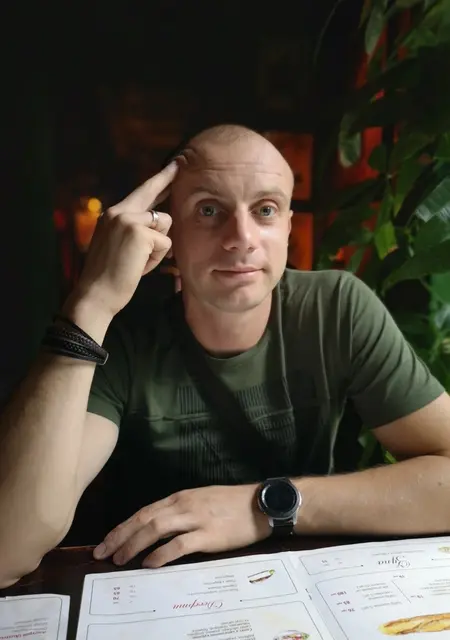 Володимир из Сум, мне 37, познакомлюсь без обязательств