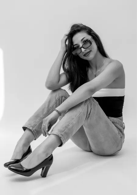 Я Helena, 24, из Кадань, ищу знакомство для общения