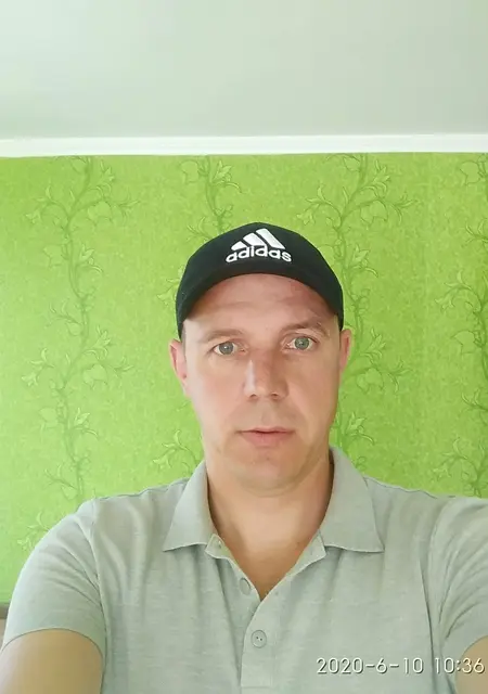 Я Александр, 43, из Кривого Рога, ищу знакомство для вирта