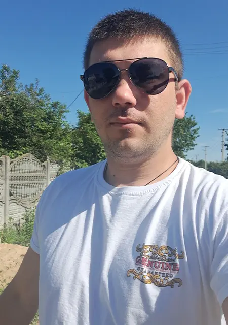 Я Витя, 32, из Каховки, ищу знакомства без обязательств