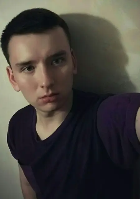 Михаил из Запорожья, мне 29, познакомлюсь для приятного времяпровождения