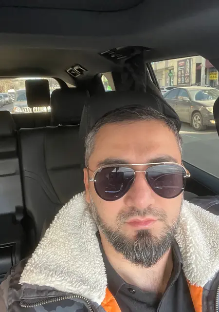 Я Ruslan, 39, из Луганска, ищу знакомства без обязательств