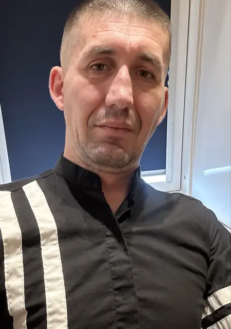 Я Lucian, 35, из Бухареста, ищу знакомство для постоянных отношений