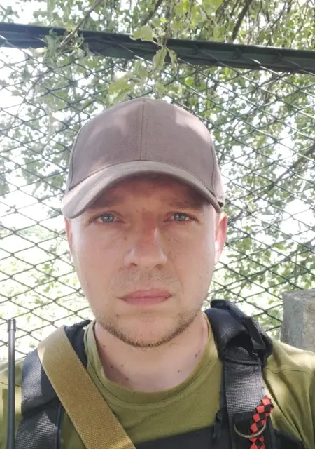 Я Віктор, 38 років, знайомлюсь без зобов'язань у Слов'янську