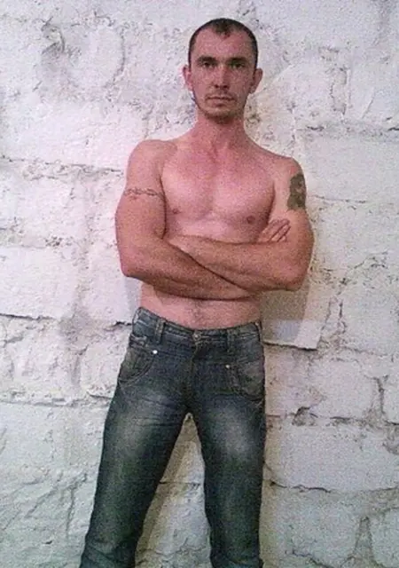 Я Дмитрий, 42, из Донецка, ищу знакомство для приятного времяпровождения