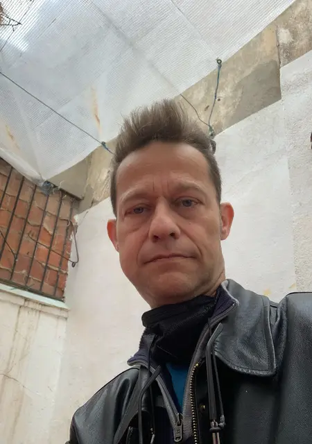 Sasiclade из Игуалады, ищу на сайте приятное времяпровождение