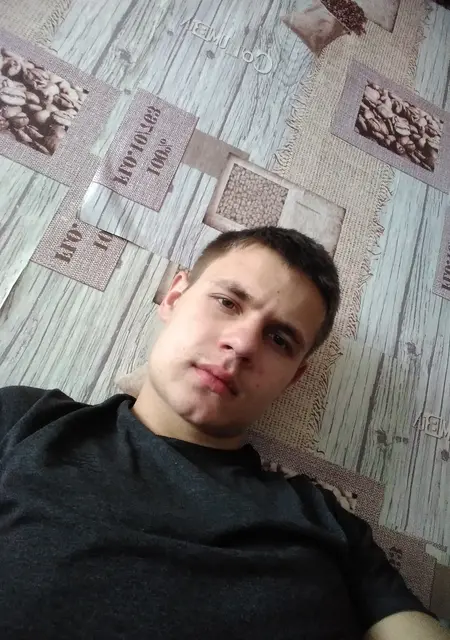 Едуард из Житомира, мне 20, познакомлюсь на одну ночь