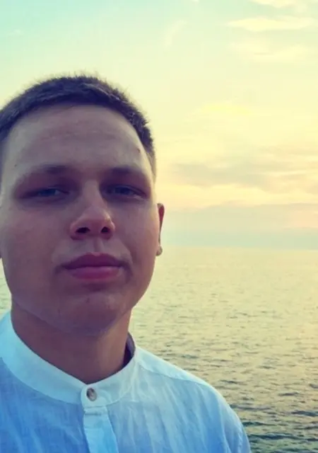 Я Артем, 27, знакомлюсь для общения в Николаеве