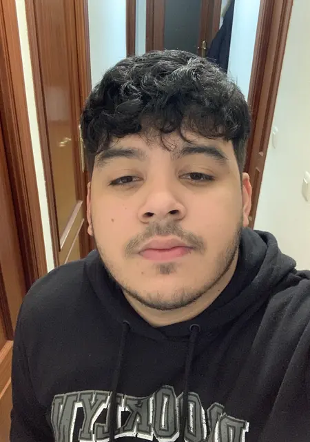 Я Fabio, 21, знакомлюсь для дружбы в Паленсия