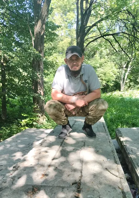 Андрей з Макіївки, шукаю на сайті знайомства на одну ніч