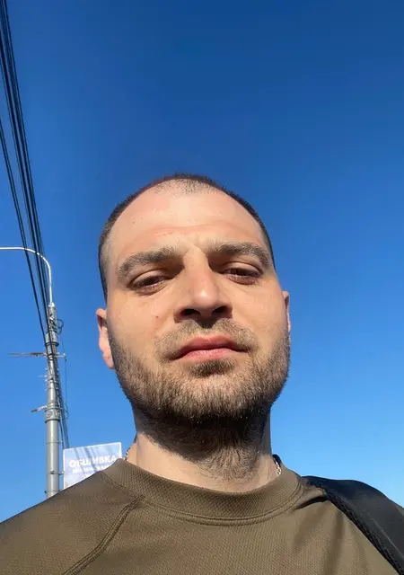 Anton из Винницы, ищу на сайте знакомства на одну ночь