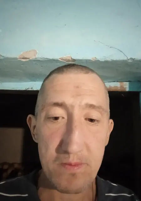 Денис из Первомайского, мне 42, познакомлюсь без обязательств